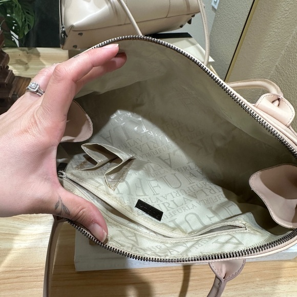 Furla Baguette Purse in pale pink - Picture 8 of 9